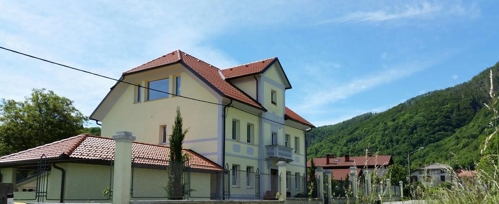 Apartments Volce โทลมิน ภายนอก รูปภาพ